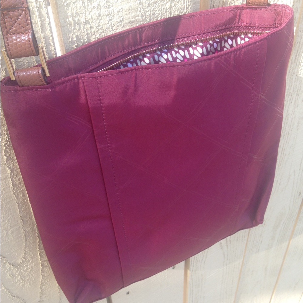 Crossbody purse